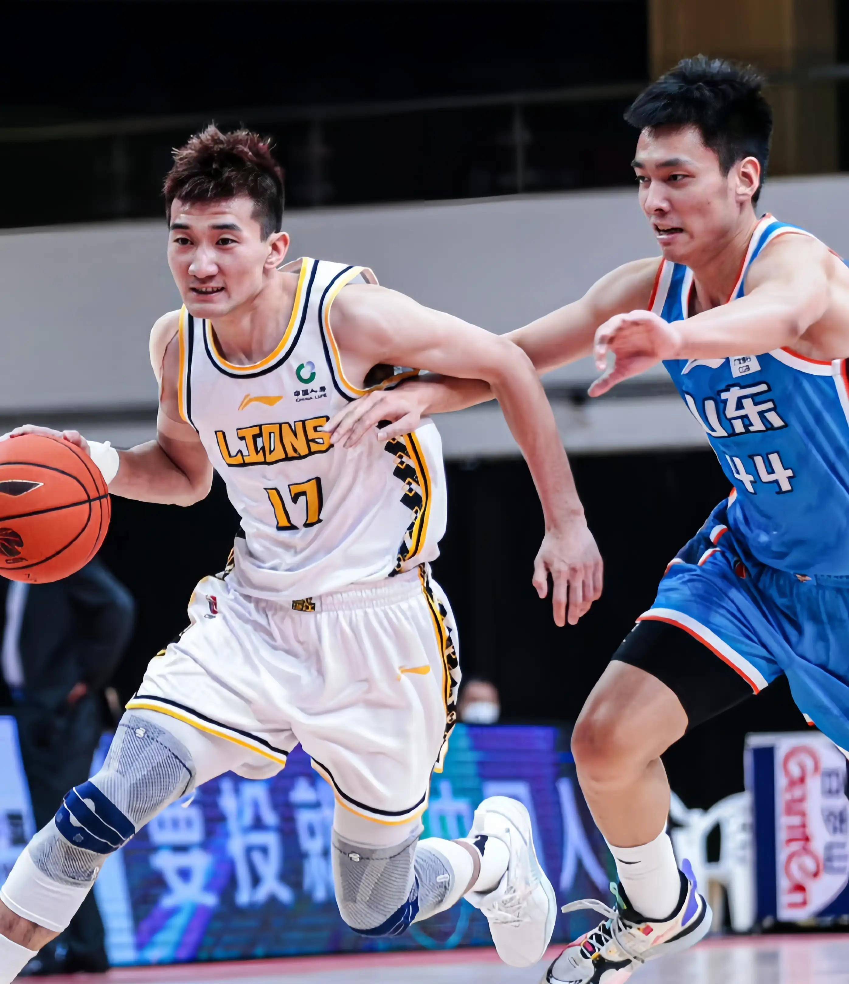 出色扑救 出色扑救