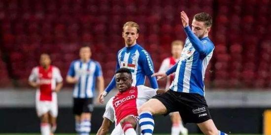 全场比赛中 全场比赛中