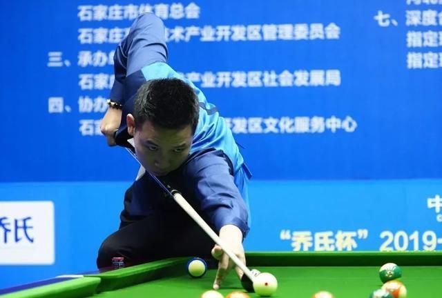 而逐渐淡出 而逐渐淡出