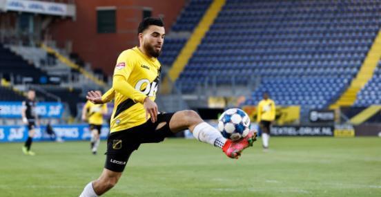 以其出色的 以其出色的